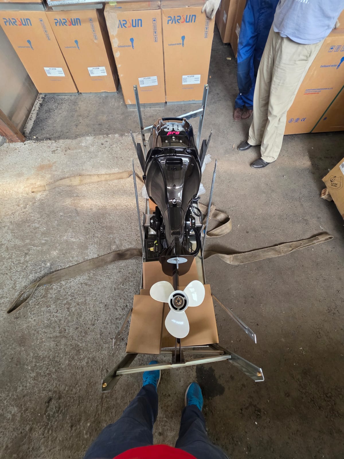 Лодочный мотор Parsun F 30 FES-T-EFI PRO 40 л.с. четырехтактный